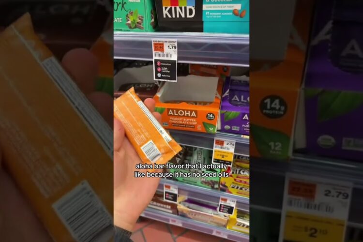 Healthiest protein bars at the grocery store! #healthwithhunter #health #shorts #proteinbars