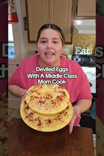 Easy Deviled Eggs 🥚 #DeviledEggs #Hack #EasyRecipe
