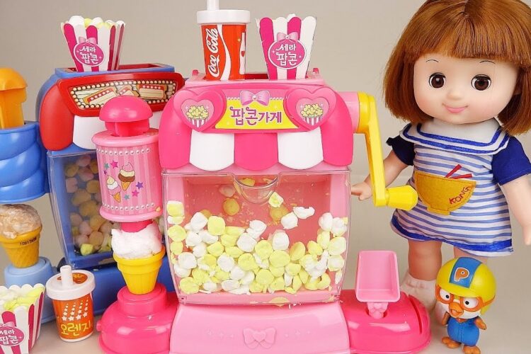 Baby Doll Pop corn maker toy and PlayDoh play