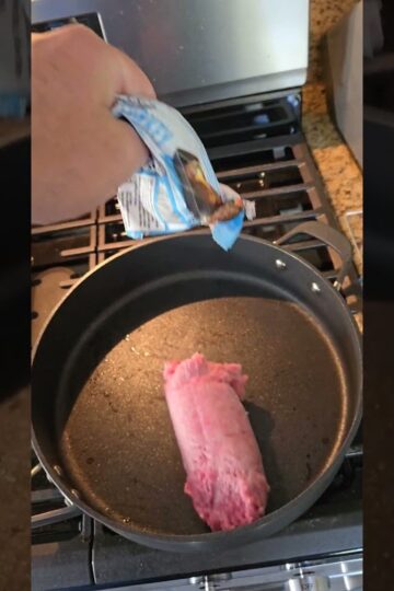 Quick and Easy Dinner for about $5 #poormanscomfortfood #aldi #tacomac #quickdinnerideas #budgetmeal