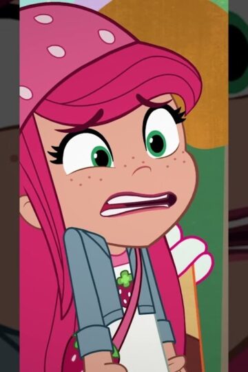 Ostrich On The Run! #strawberryshortcake #shorts