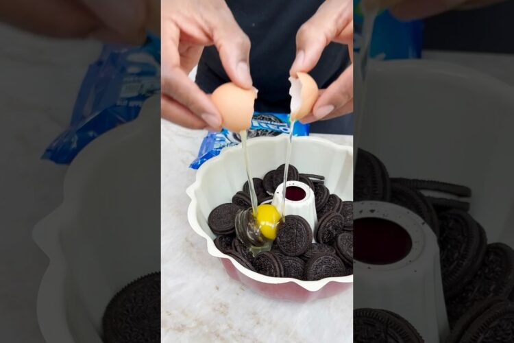 Oreo Bundt Cake