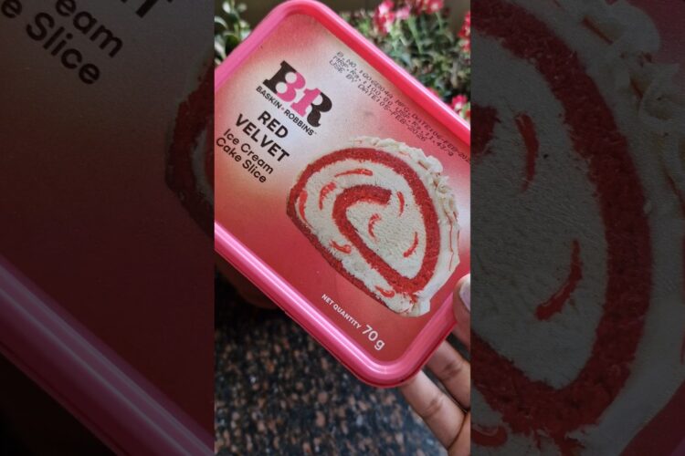Baskin robbins red velvet cake slice  #shorts #ashortaday #trending