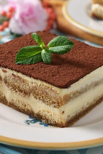 Tiramisu fara oua crude - reteta perfecta de tiramisu cremos si delicios