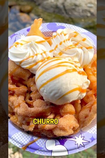 😋 NEW Cinnamon Churro Funnel Cake! | New Disneyland Food 2024 #Disneyland #DisneylandResort #Shorts