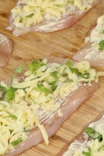 This chicken is so delicious, I practically cook it every day! An easy and delicious recipe!