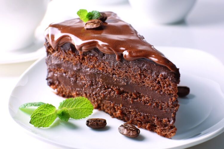 How To Make an Eggless Cake