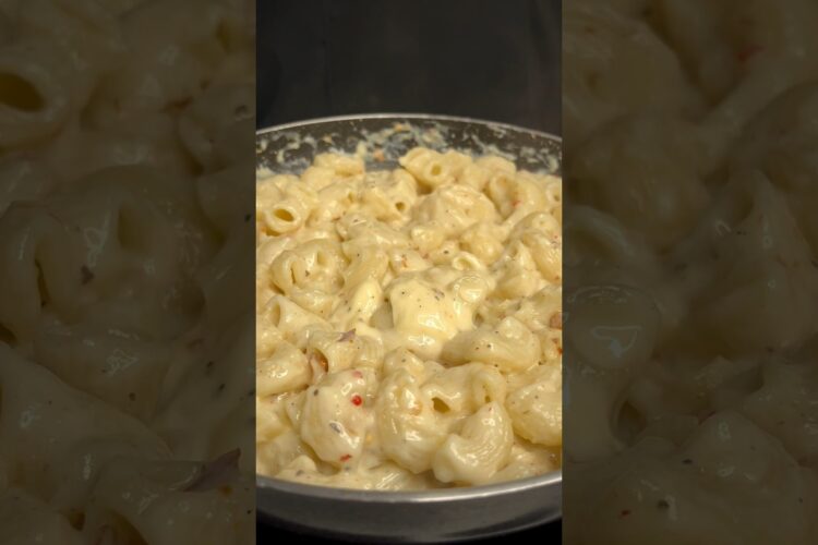 White Sauce Pasta 🍝 #shorts #foodiefavs #pasta