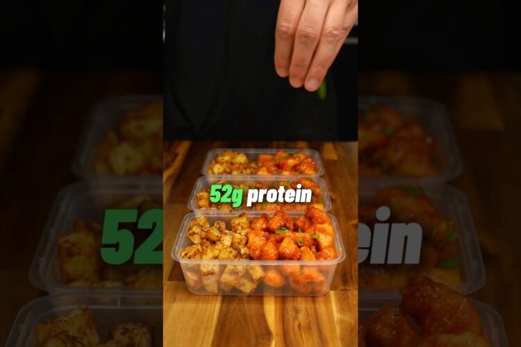 THE TASTIEST High Protein Popcorn Chicken & Potatoes, ONLY 495 calories, 52g of Protein! 🔥🍯🍗