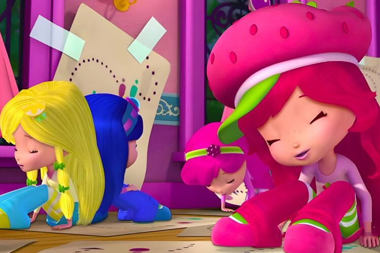EXHAUSTED! 😴 🍓 ❤️ | STRAWBERRY SHORTCAKE | WildBrain Kids