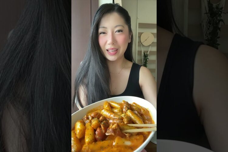 ROSE TTEOKBOKKI || a twist on traditional rice cakes || EASY KOREAN RECIPES