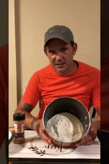 Learn how to make funnel cakes the New Orleans way!