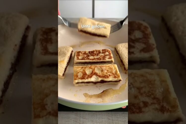 Nutella Stuffed French Toast Sticks