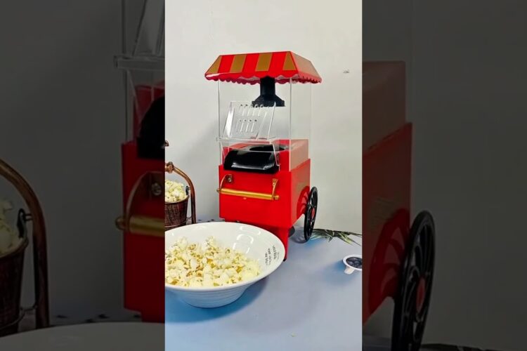 🎬 Popcorn party, coming right up! 🍿 Snack time just got way more fun! 😋✨