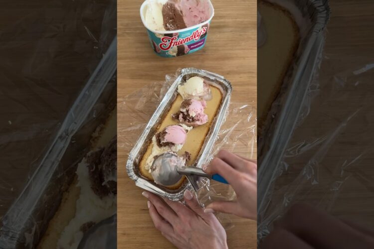 Neapolitan Ice Cream Cake 🍨 #icecream