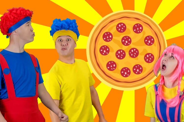 Pepperoni & Macaroni with Puppets | D Billions Kids Songs