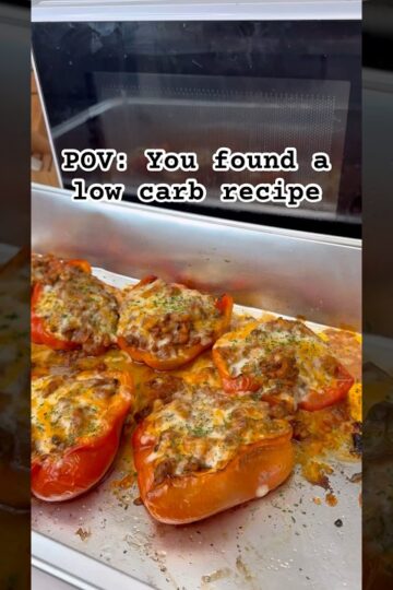 KETO STUFFED BELL PEPPERS #keto #cooking #mealprep #lowcarb #stuffedpeppers #texmex #recipes