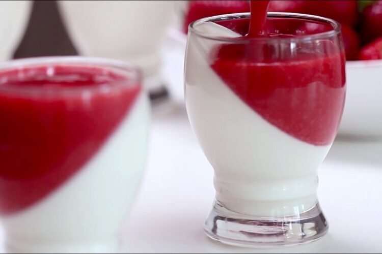 Strawberry Panna Cotta Recipe