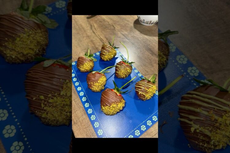 Would you try the Dubai Chocolate Covered Strawberries?! #raisingcultures #chocolate #stawberry