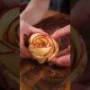 Cinnamon Roll Apple Pie Roses!