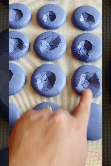Try this if you’re struggling with weak macaron tops #shorts #macarons