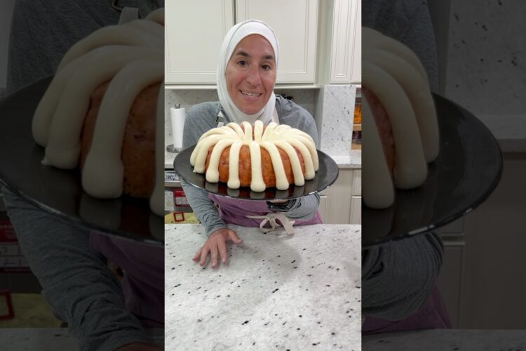 Strawberry and Cream Bundt Cake #easyrecipe #fyp #fypシ #recipe #cake #cakes #food  #cakedecorating