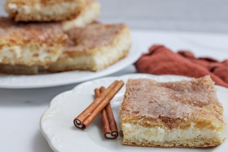 Simple Sopapilla Cheesecake Recipe