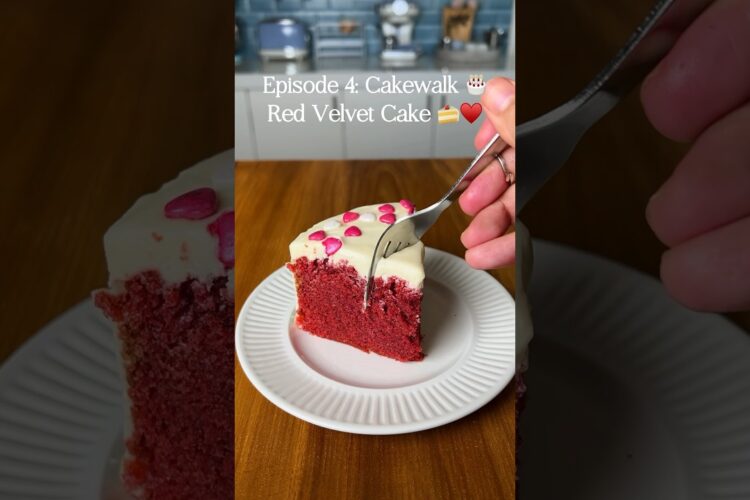 How to Make Moist and Fluffy Red Velvet Cake At Home 😍