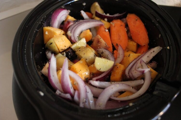 Slow Cooker Roasted Vegetables Recipe: Slow Cooker Vegetarian Recipes | Vegetarian Crockpot Recipes