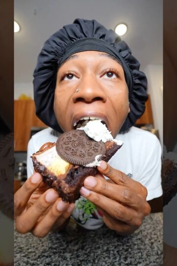 Trying MOST VIEWED Cheesecake on TIKTOK! 🍰😩💦