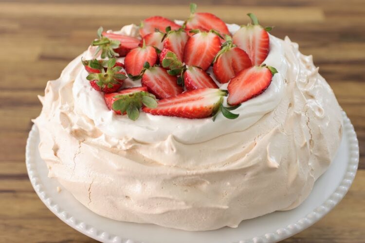 Pavlova Recipe | How to Make Pavlova