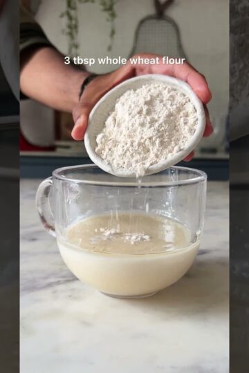 *EASIEST EVER* ATTA CHOCOLATE MUG CAKE | EGGLESS CHOCOLATE MUG CAKE #shorts