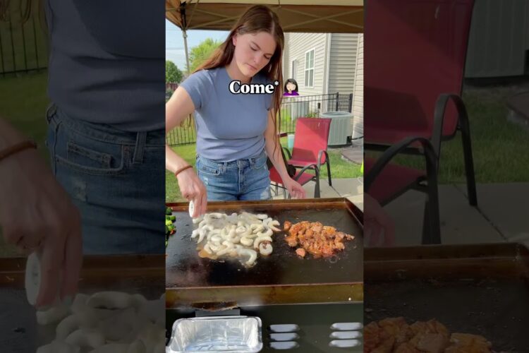 This was so good!#blackstone #blackstonegriddle #blackstonecooking #dinnerideas #cookwithme #stirfry