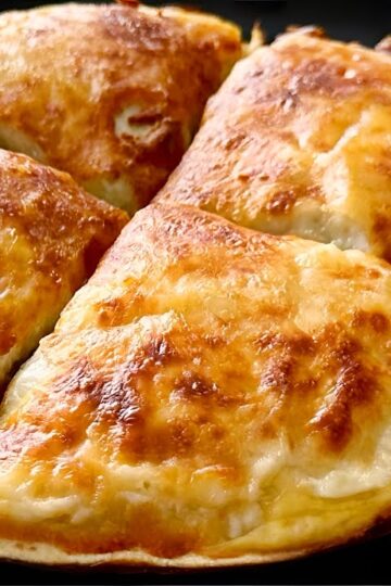 5 minutes! Fast, easy and delicious! And breakfast is ready!