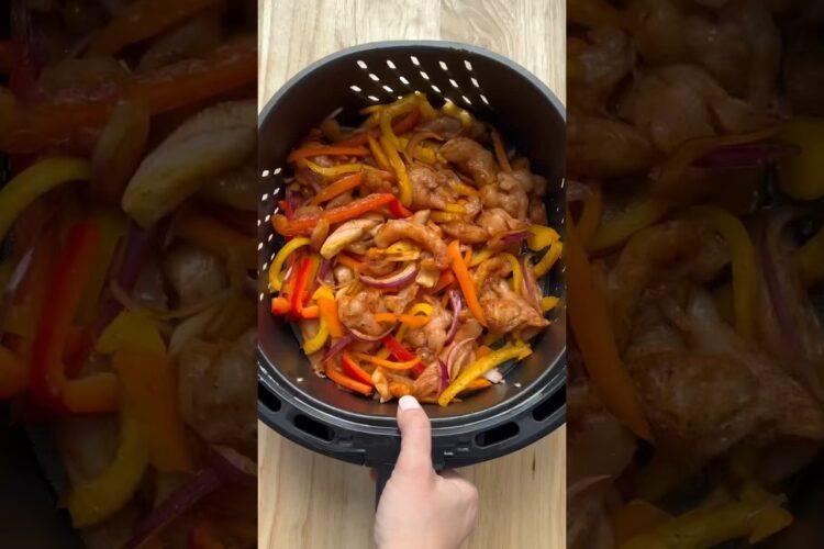 Quick and Easy Air Fryer Chicken Fajitas
