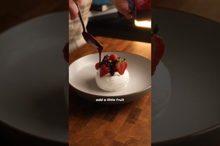 The Best Foolproof Pavlova Recipe Ever! #food #cooking