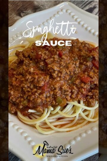 Easiest Spaghetti Sauce Recipe you will ever make!  Delicious Spaghetti Sauce for dinner!