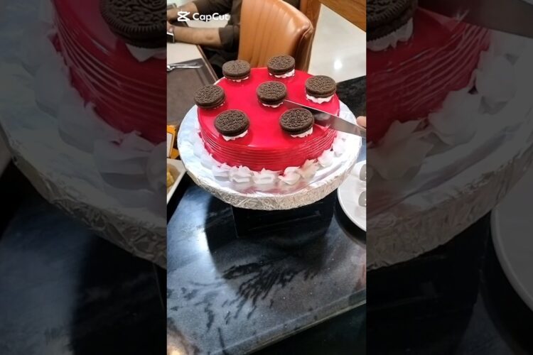 Whole red velvet cake in Buffet restaurant! This video only cake lover person #food #shorts #buffet