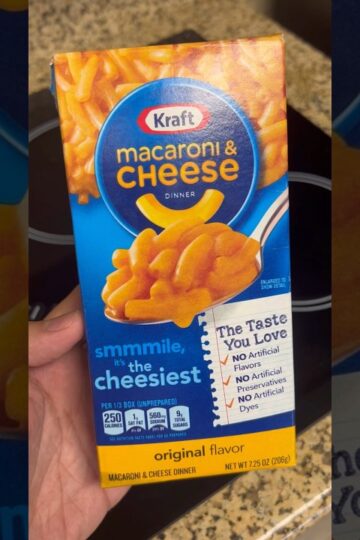 Mac and Cheese by Kraft | 2⭐️of 5 #MacAndCheese #jimmysFoodReview