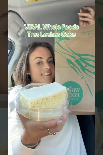 VIRAL Whole Foods Tres Leches Cake 🥛🎂#wholefoods #tresleches #treslechescake #wholefoodsfinds