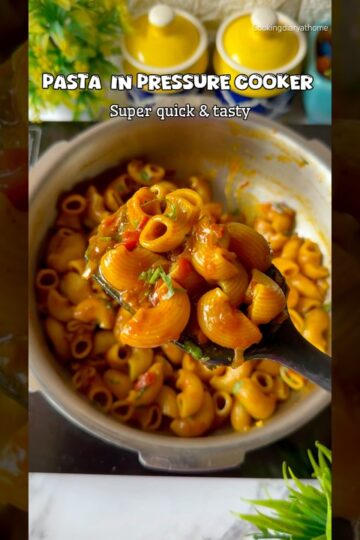 Desi pasta in cooker recipe 😍| Ye wali pasta ki recipe try karo #shorts #ytshort #recipe #ytviral