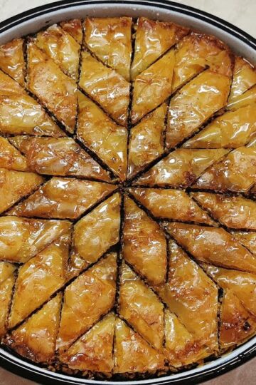 BAKLAVA-NAJBOLJI RECEPT ZA KRALJICU SVIH KOLAČA - THE BEST RECIPE FOR THE QUEEN OF ALL CAKES