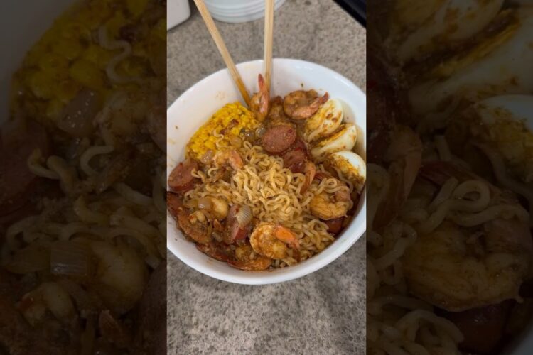 Seafood Boil Ramen Noodles #recipe #easyrecipe #dinnerideas #dinner #food #cooking
