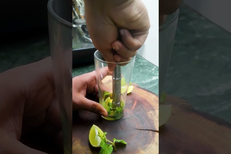 Simple Virgin Mojito for Summers