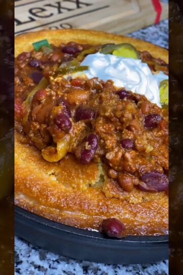 HOMEMADE CHILI BEANS THE SOUTHERN WAY | CHILI RECIPE FOR VLOGMAS DAY 2 #vlogmas