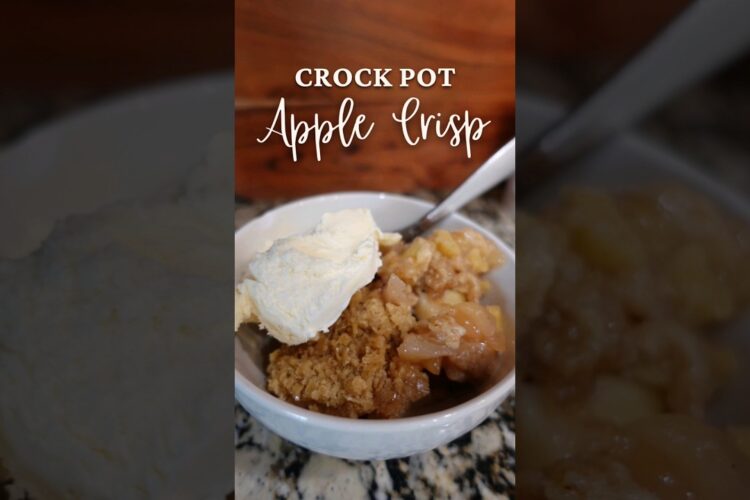The best Apple Crisp we've ever had and it's made in the crock pot!#crockpot #crockpotdessert