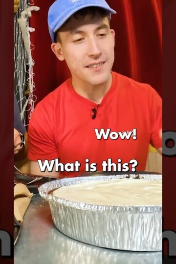 Two Brits try Key Lime Pie for the first time!