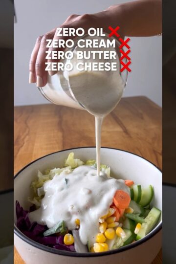 Day 1/30 of easy healthy salad recipes #viral #recipe #salad #fitness #proteinsalad #chickpeasalad