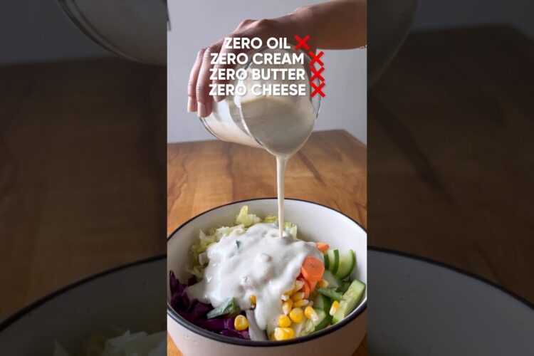 Day 1/30 of easy healthy salad recipes #viral #recipe #salad #fitness #proteinsalad #chickpeasalad