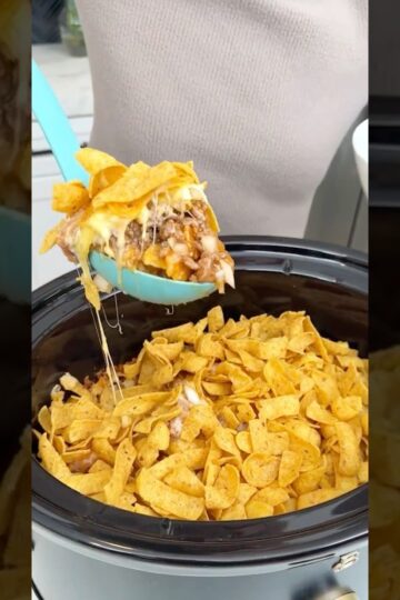 Easy crockpot classic  #recipe #easyrecipe #crockpot #slowcooker #fritos #dinner